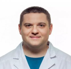 Директор Руслан Юрьевич