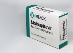 МОЛНУПИРАВИР 