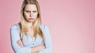 Алкоголь - причина болезненного предменструального синдрома