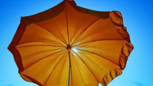 Низкие уровни витамина D могут повысить риск развития рака кишечника