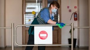 Дети из «красной» зоны в школу не пойдут