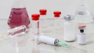 Завершены клинические испытания отечественного препарата, ускоряющего выздоровление при коронавирусе