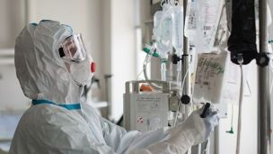 Степанов: "Больницы будут заполнены через месяц, а украинцев ждет тяжелая зима"