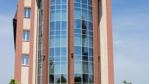 «ВУЗЬКІ» ФАХІВЦІ У НАШІЙ КОМАНДІ: ОТРИМАЙТЕ ДОПОМОГУ ДОСВІДЧЕНИХ ЛІКАРІВ