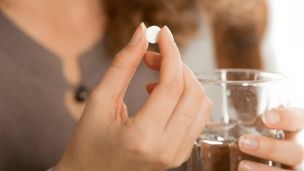 Что нужно знать о популярных обезболивающих препаратах