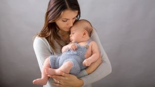 Майже 400 тисяч гривень: у ВР хочуть збільшити допомогу при народженні дитини