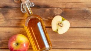 Вчені: яблучний оцет знижує цукор в крові