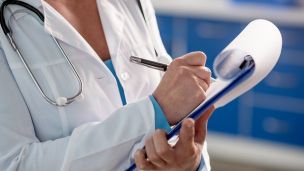 Протягом останніх трьох років майже третина українців не була у сімейного лікаря