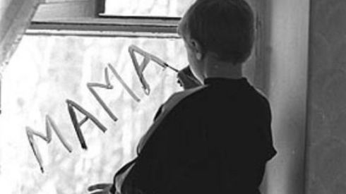 Детям не хватает родительского тепла