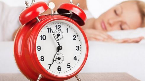 Сколько времени должен спать человек в разном возрасте