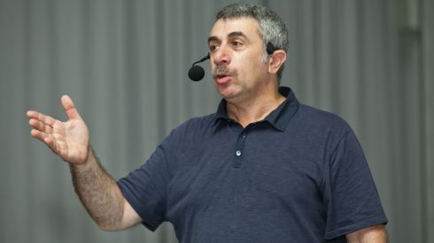 В очередях за детскими гробиками Вы услышите, что сыворотки как не было, так и нет, - доктор Комаровский