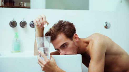 Эти витамины помогут справиться с похмельем