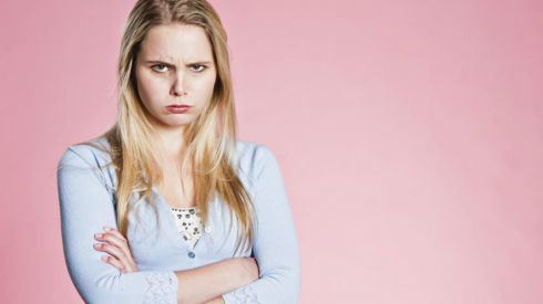 Алкоголь - причина болезненного предменструального синдрома