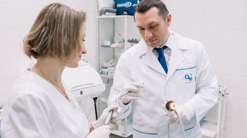 Анальная трещина и геморрой: как распознать