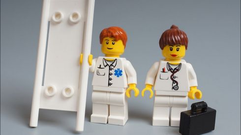 Бесплатные роды и супербыстрая скорая: медреформа продолжается