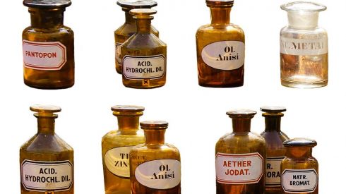 Как правильно хранить лекарства