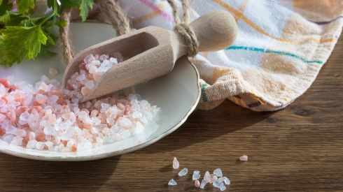 Как вывести из организма лишнюю соль