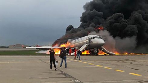 Что делать, если горит самолет