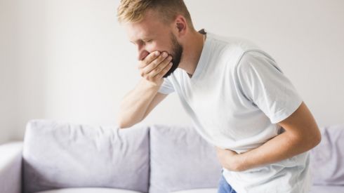 Язва желудка: симптомы и лечение