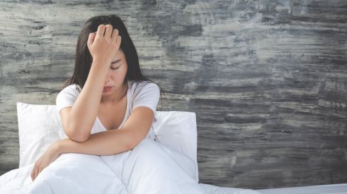 Почему болит голова после сна