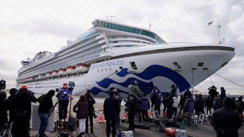 Украинцы на круизном лайнере Diamond Princess инфицированы коронавирусом