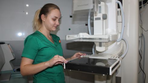 До уваги жінок! Безкоштовна послуга: мамографія