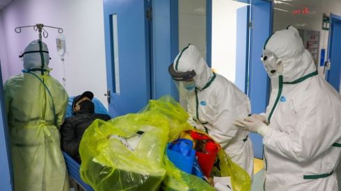 Мутировавший ковид уже на Закарпатье. Симптомы: рвота, диарея и глухота