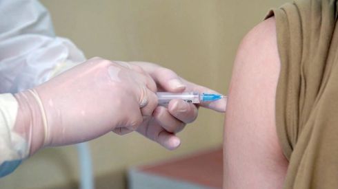 Индия не будет поставлять CoviShield в Украину. Чем будут прививать украинцев?