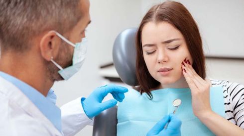 Безкоштовно полікувати зуби можна у майже 600 медзакладах