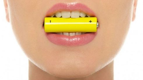 Чому з’являється металевий присмак у роті?