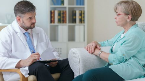 Як лікувати депресію та як розпізнати непрофесійного психіатра?