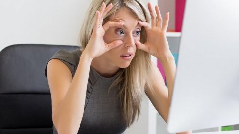 Нервовий тик: причини, симптоми та лікування