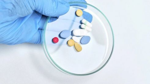 Врачи бьют тревогу: антибиотики перестают помогать даже при простых инфекциях