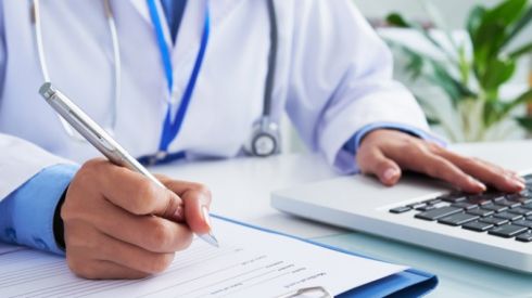 Лікарняні по-новому: в Україні оновили порядок видачі та перевірки