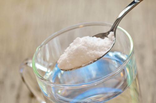 Солевой раствор не защищает от коронавируса