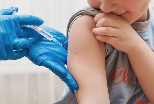 В этом сезоне важно привить ребенка от гриппа