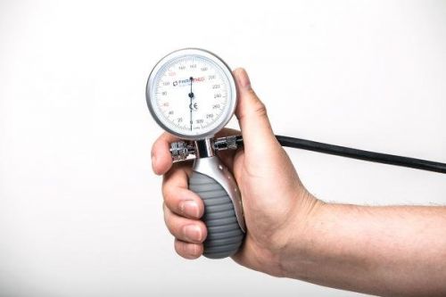 Механический тонометр