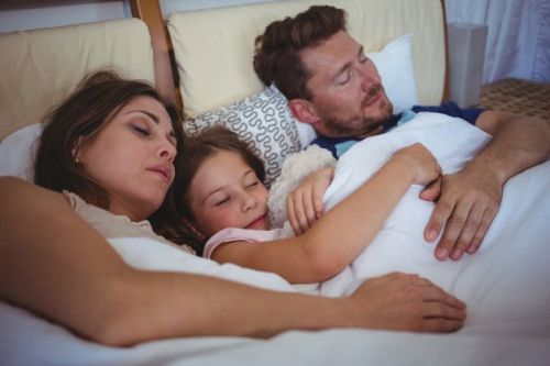 Спите семь-восемь часов